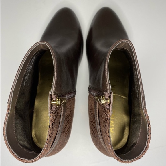 Anne Klein Leather block Heel Ankle 
  Boots Brown Snakeskin texture Sz 9.5 - Picture 7 of 10